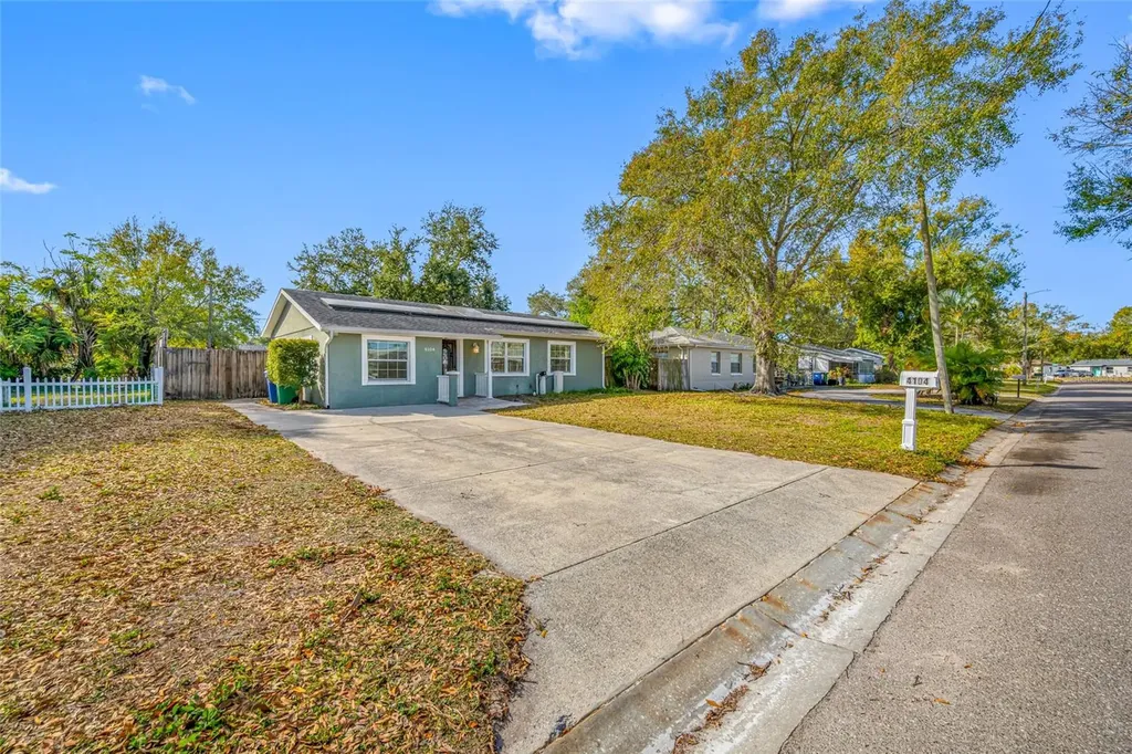 4104 W Leila Avenue Tampa FL 33616