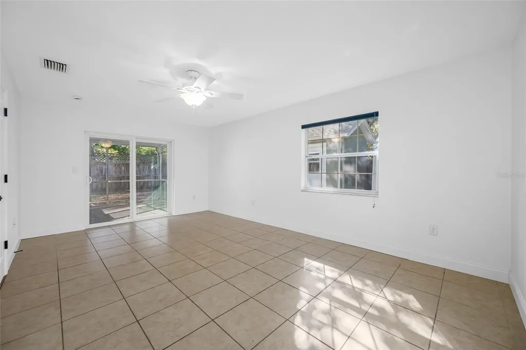 4104 W Leila Avenue Tampa FL 33616