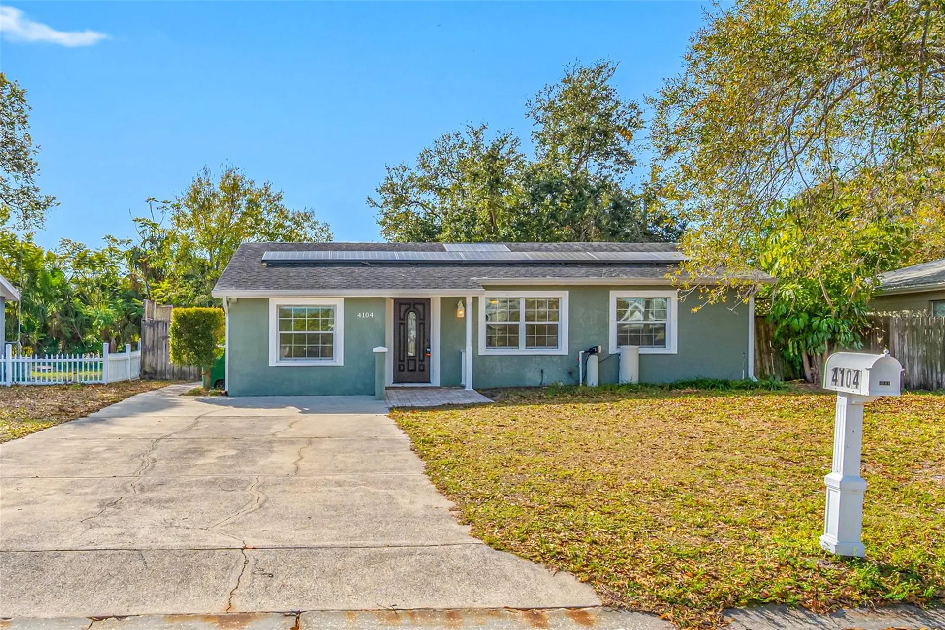 4104 W Leila Avenue Tampa FL 33616