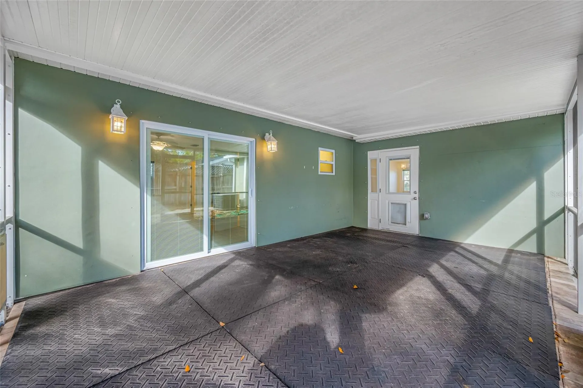4104 W Leila Avenue Tampa FL 33616