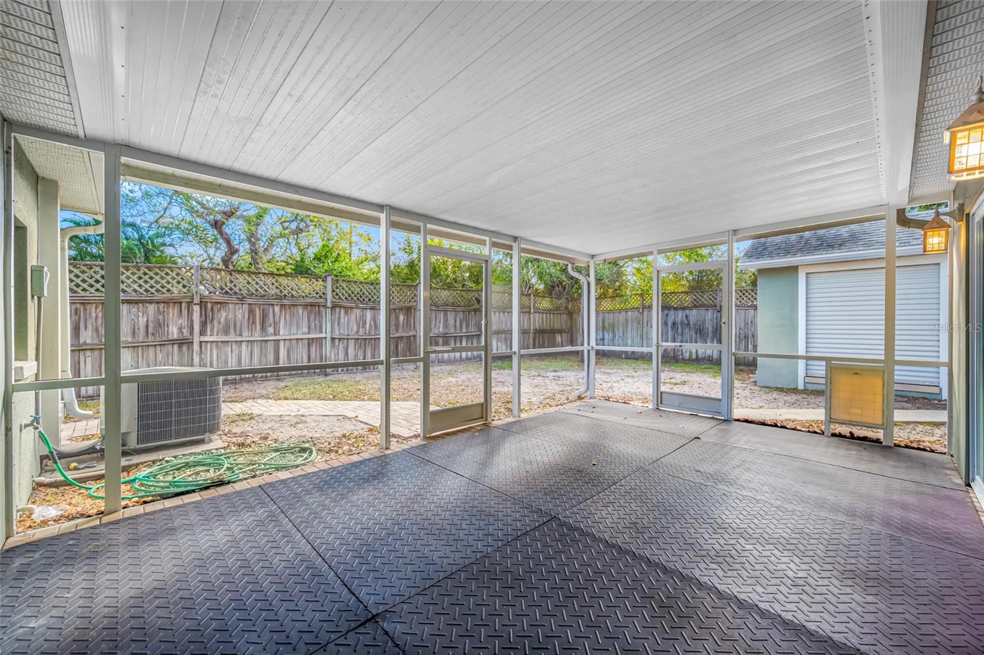 4104 W Leila Avenue Tampa FL 33616