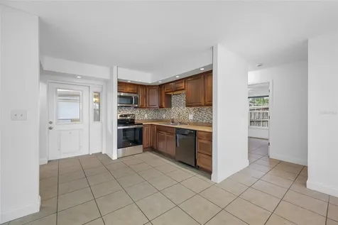 4104 W Leila Avenue Tampa FL 33616