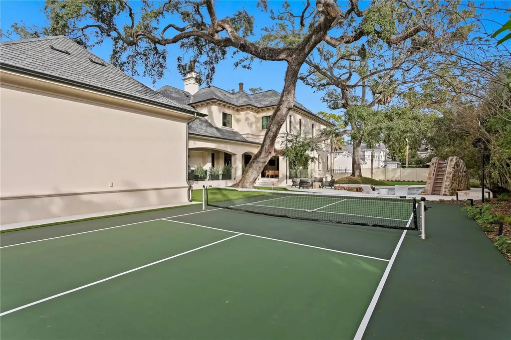 4518 W Rosemere Road Tampa FL 33609