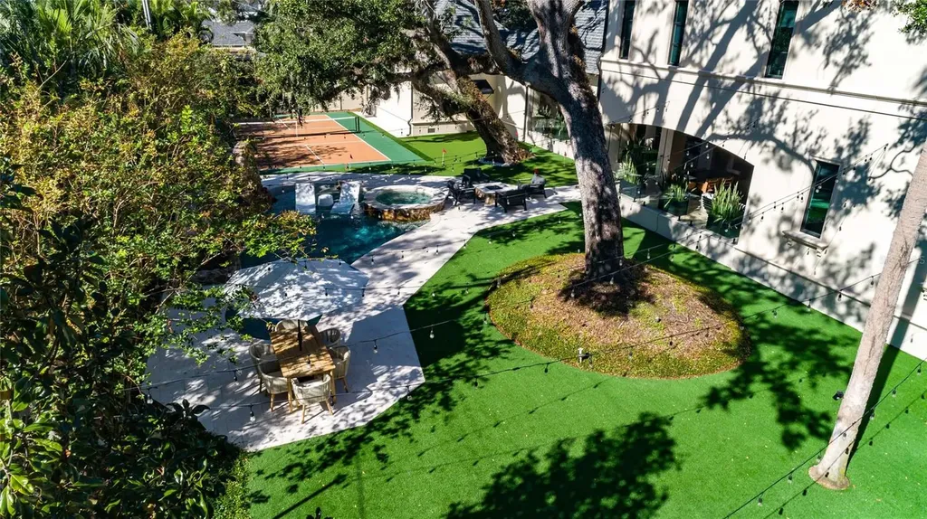 4518 W Rosemere Road Tampa FL 33609