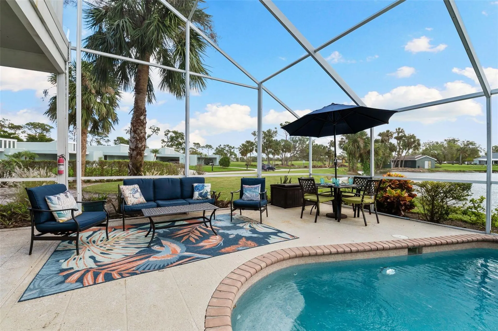 4137 Pinar Drive Bradenton FL 34210