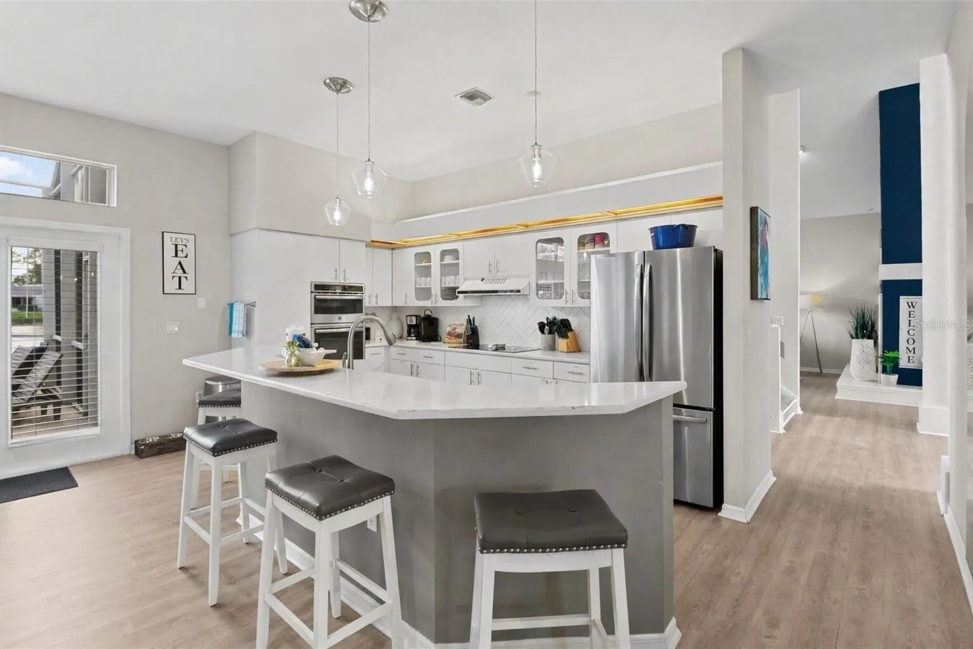 4137 Pinar Drive Bradenton FL 34210