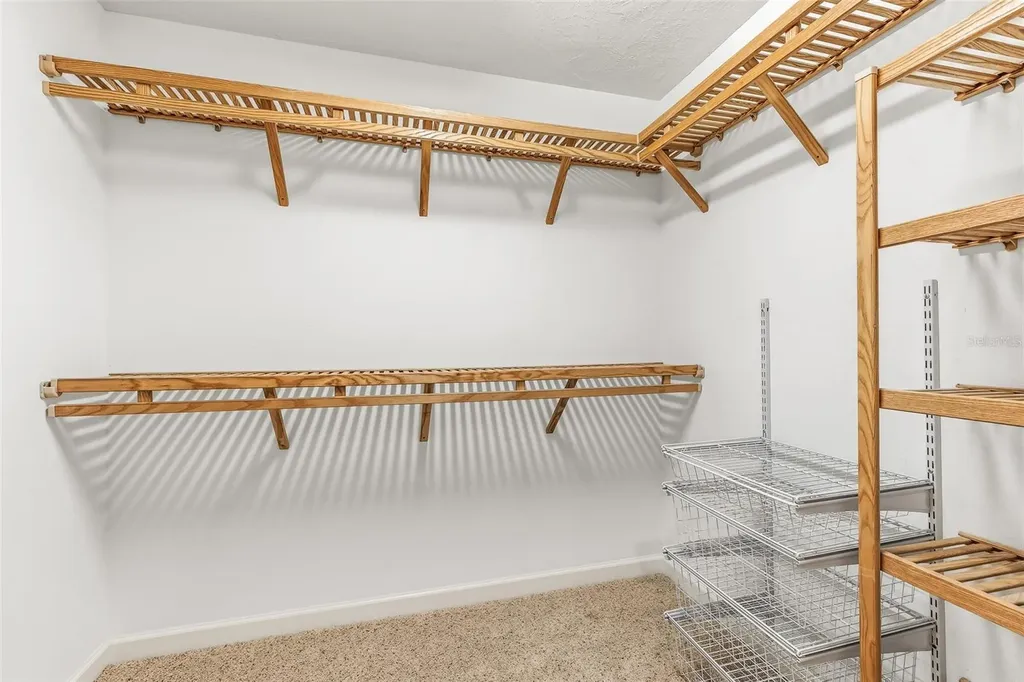 4502 Friar Tuck Lane Sarasota FL 34232
