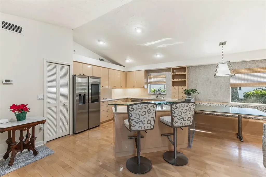 4502 Friar Tuck Lane Sarasota FL 34232