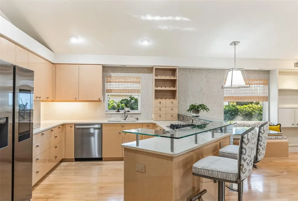 4502 Friar Tuck Lane Sarasota FL 34232