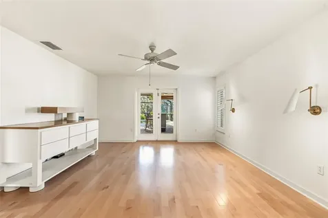 4502 Friar Tuck Lane Sarasota FL 34232