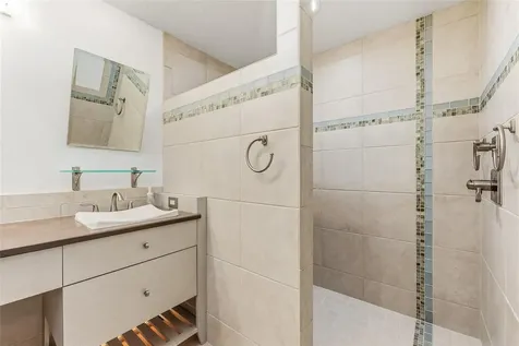 4502 Friar Tuck Lane Sarasota FL 34232