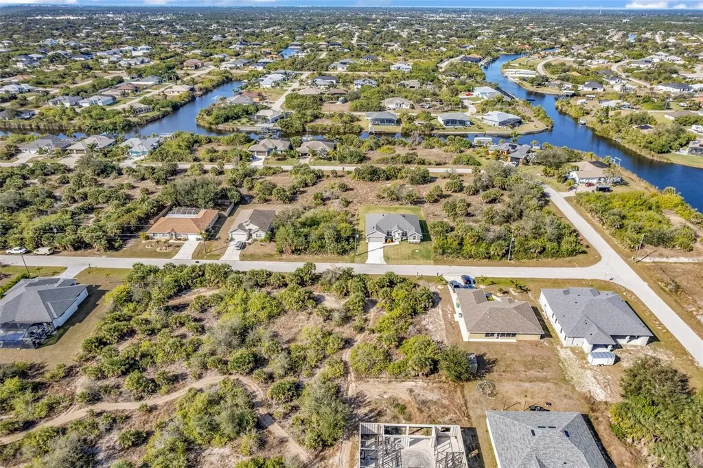 10022 Greetings Street Port Charlotte FL 33981