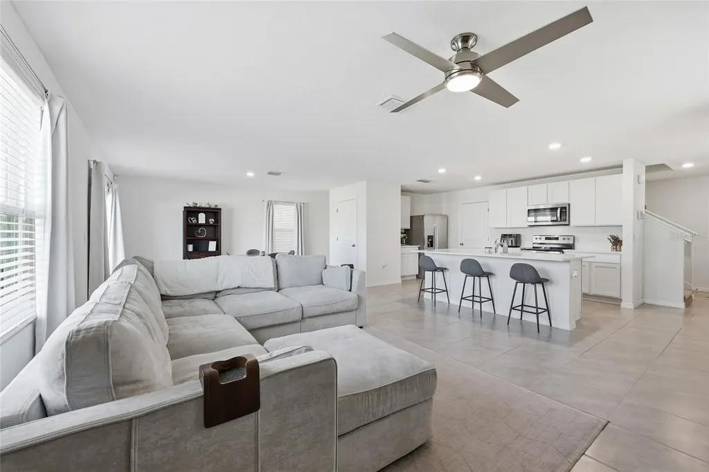 24706 NW 11th Place Newberry FL 32669