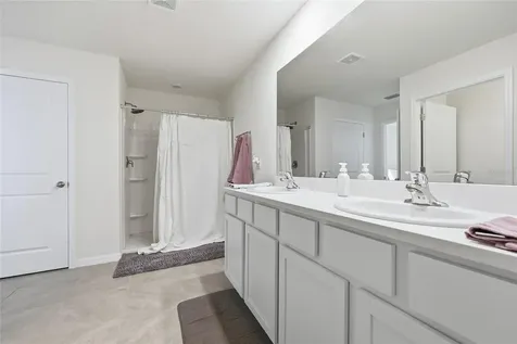 24706 NW 11th Place Newberry FL 32669