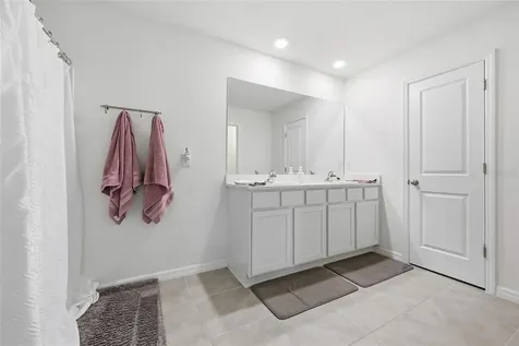 24706 NW 11th Place Newberry FL 32669