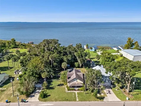 3828 Walker Road Apopka FL 32703