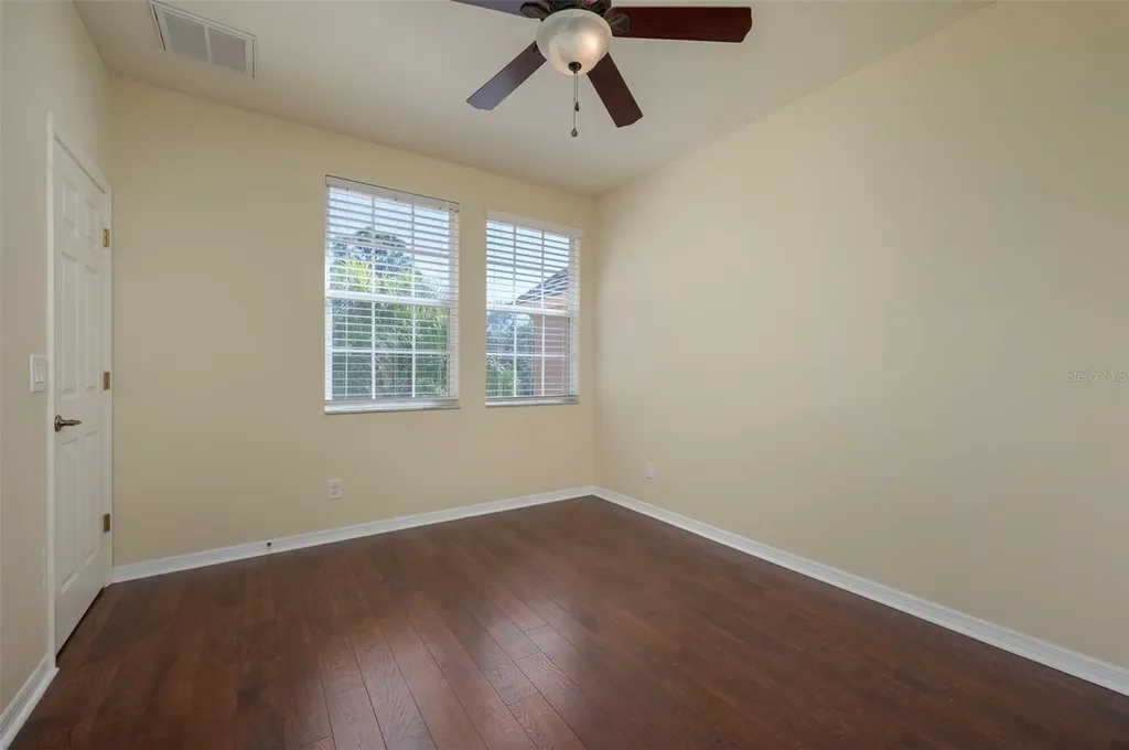 5543 Napa Drive Sarasota FL 34243