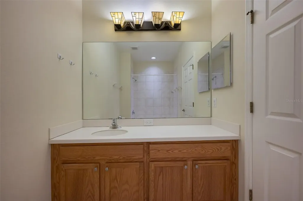 5543 Napa Drive Sarasota FL 34243