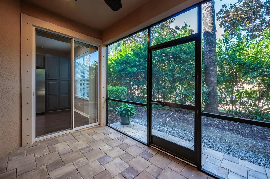 5543 Napa Drive Sarasota FL 34243