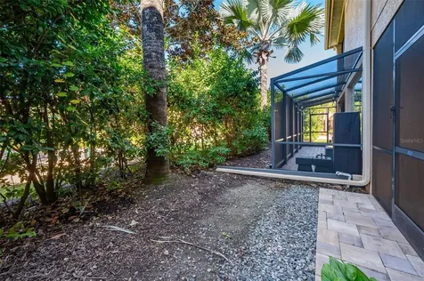 5543 Napa Drive Sarasota FL 34243