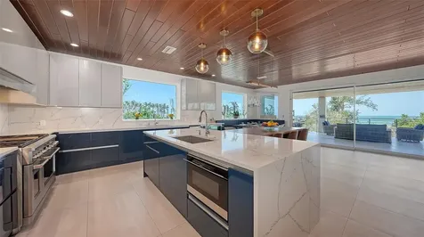 6381 Gulf Of Mexico Drive Longboat Key FL 34228
