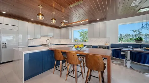 6381 Gulf Of Mexico Drive Longboat Key FL 34228