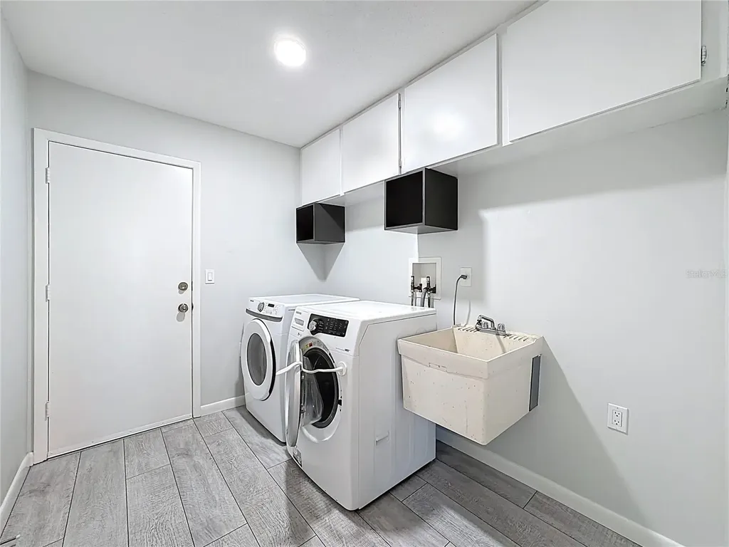 1614 Honey Court Venice FL 34293