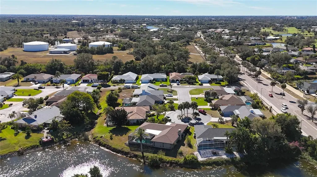 1614 Honey Court Venice FL 34293