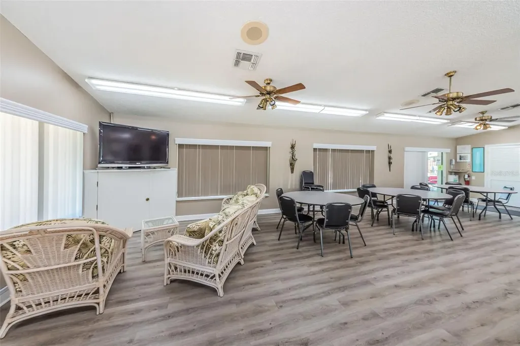 2522 Pine Ridge Way S Palm Harbor FL 34684