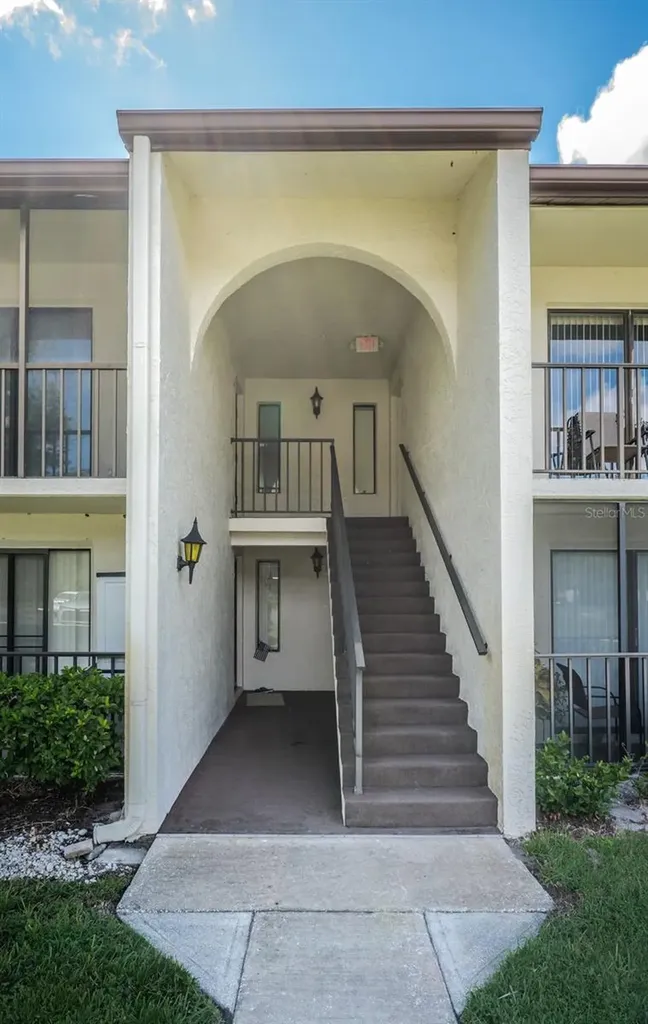 2522 Pine Ridge Way S Palm Harbor FL 34684