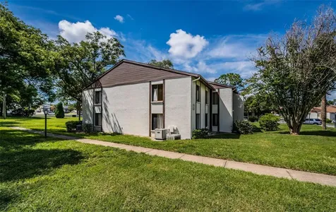 2522 Pine Ridge Way S Palm Harbor FL 34684
