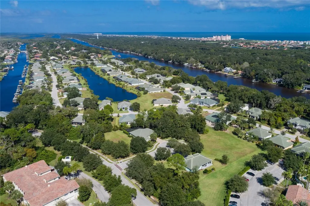 2 Holly Court Palm Coast FL 32137