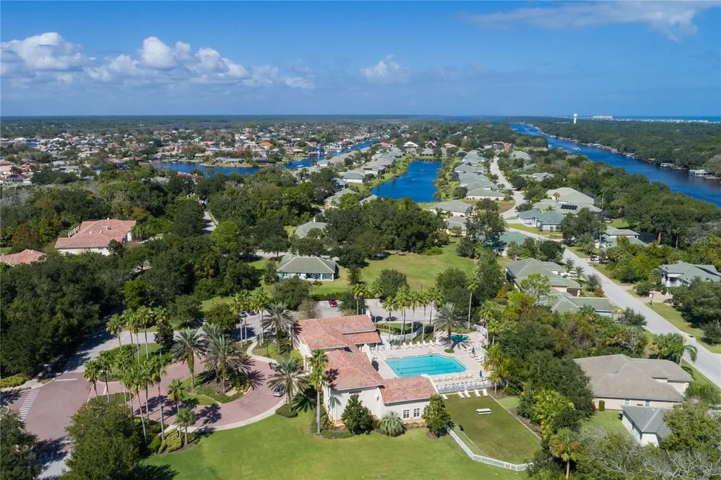 2 Holly Court Palm Coast FL 32137