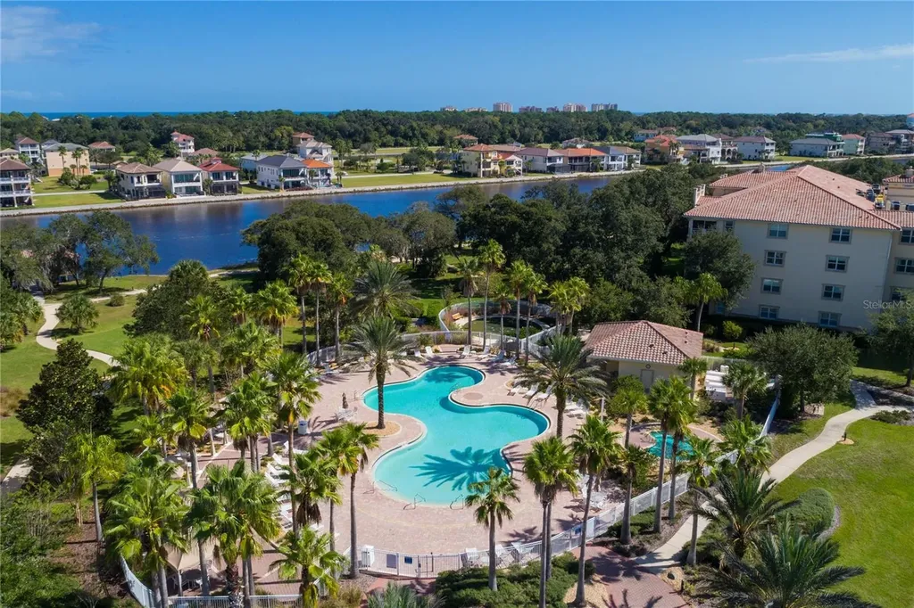 2 Holly Court Palm Coast FL 32137