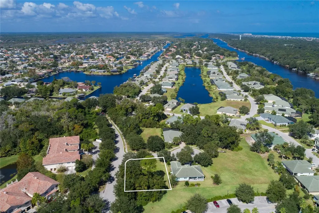 2 Holly Court Palm Coast FL 32137