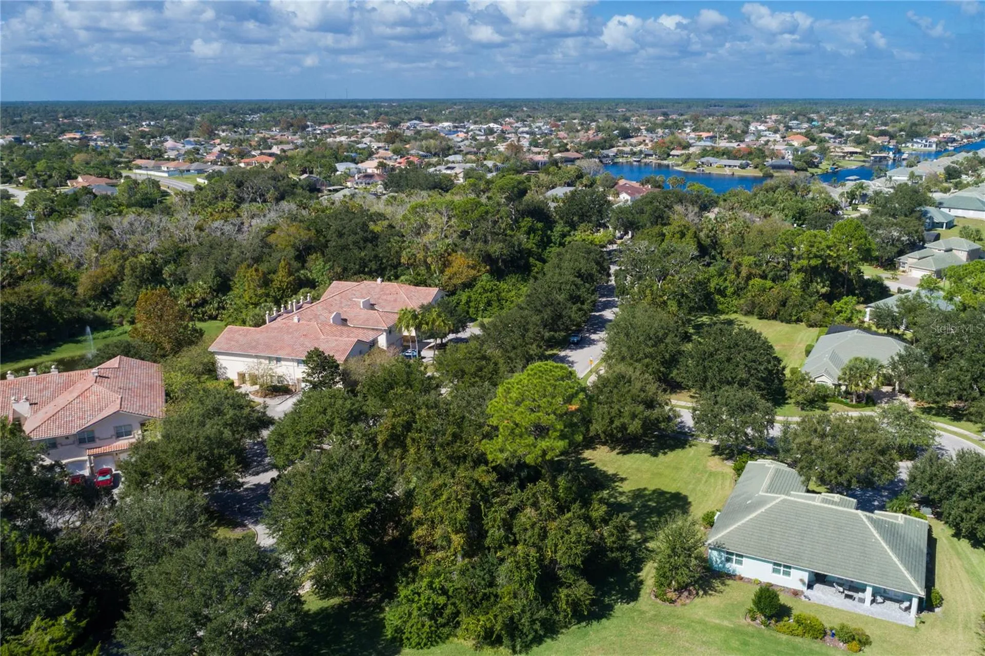 2 Holly Court Palm Coast FL 32137