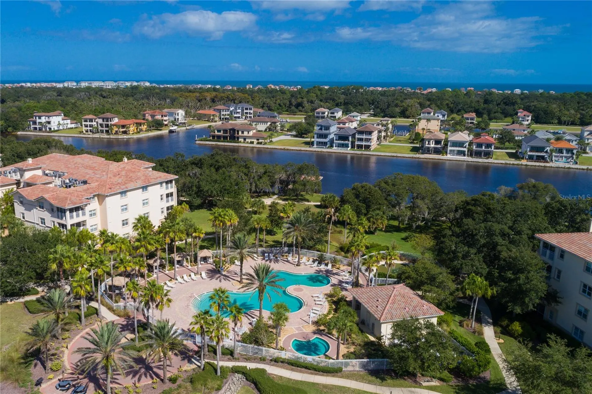 2 Holly Court Palm Coast FL 32137