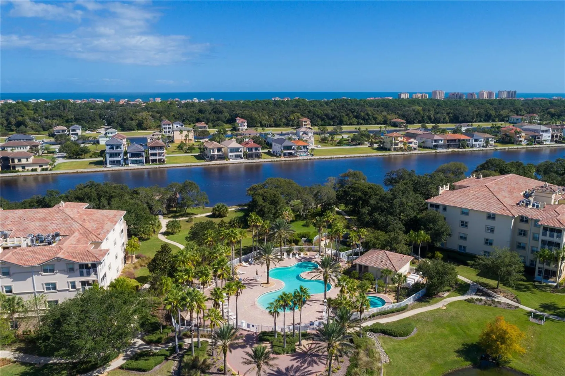 2 Holly Court Palm Coast FL 32137