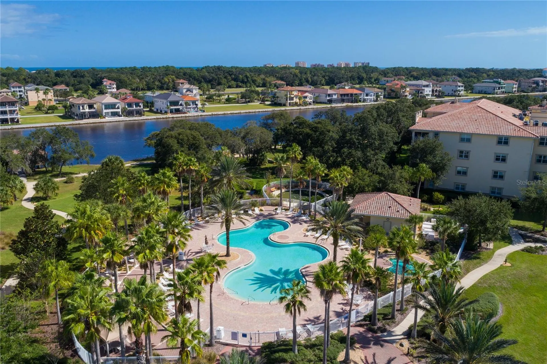 2 Holly Court Palm Coast FL 32137