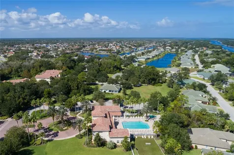2 Holly Court Palm Coast FL 32137