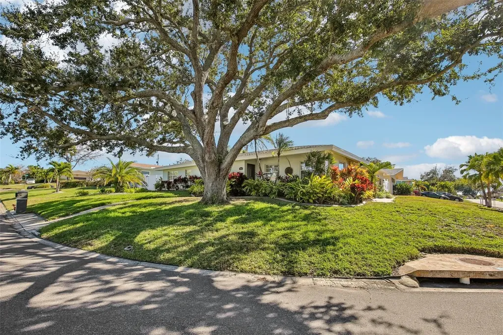 3966 High Bluff Drive Largo FL 33770