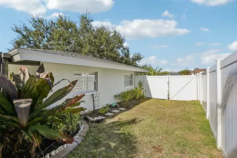 3966 High Bluff Drive Largo FL 33770
