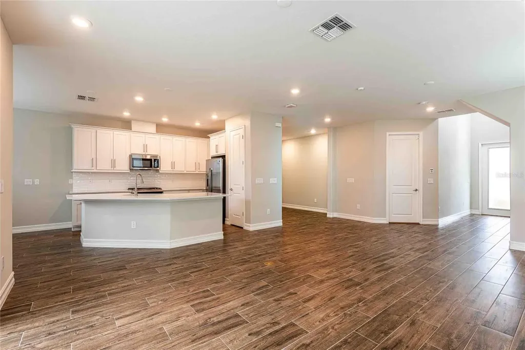4655 Almada Lane Wesley Chapel FL 33543