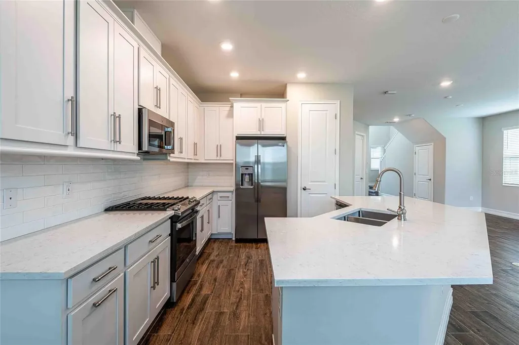 4655 Almada Lane Wesley Chapel FL 33543