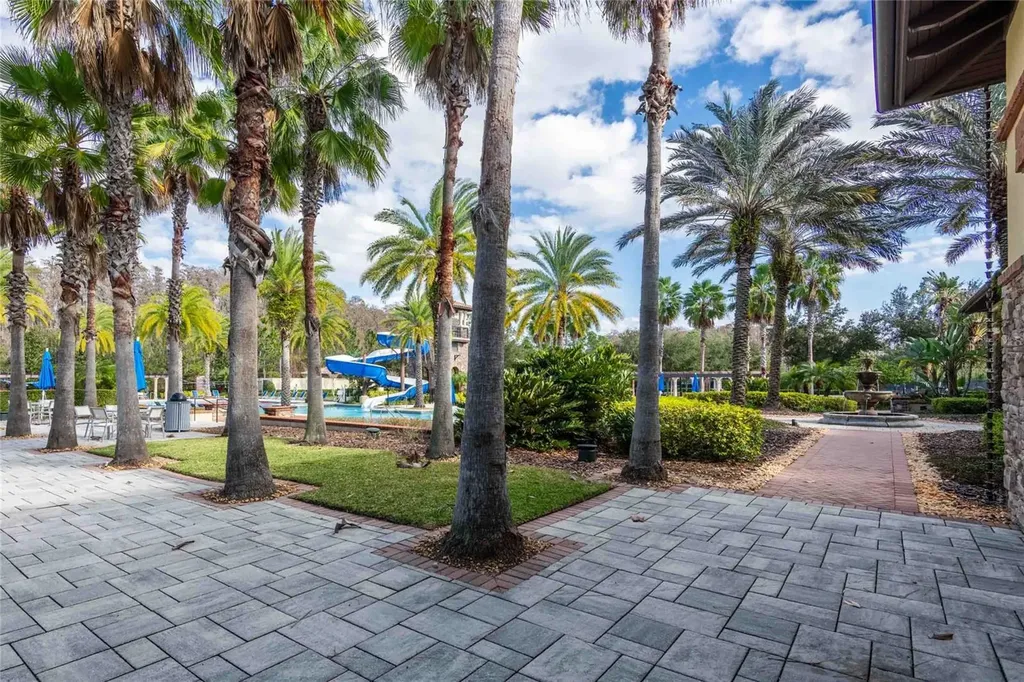 4655 Almada Lane Wesley Chapel FL 33543