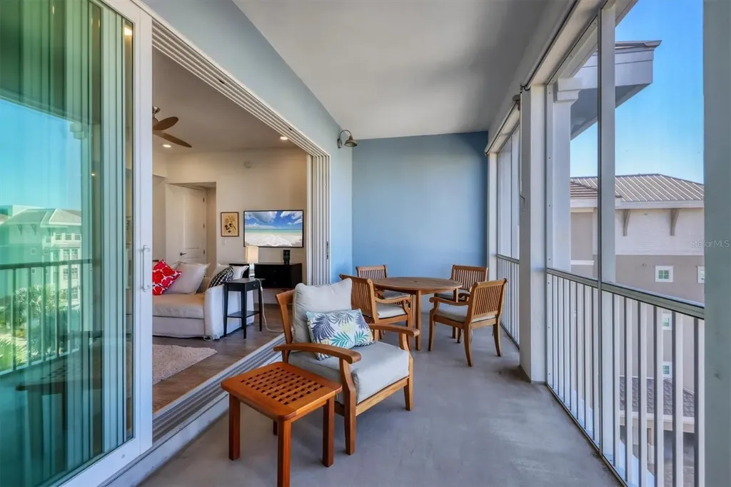 391 Aruba Circle Bradenton FL 34209