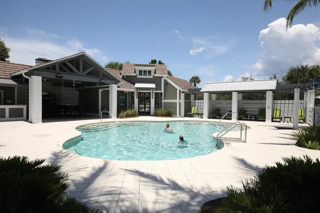 391 Aruba Circle Bradenton FL 34209