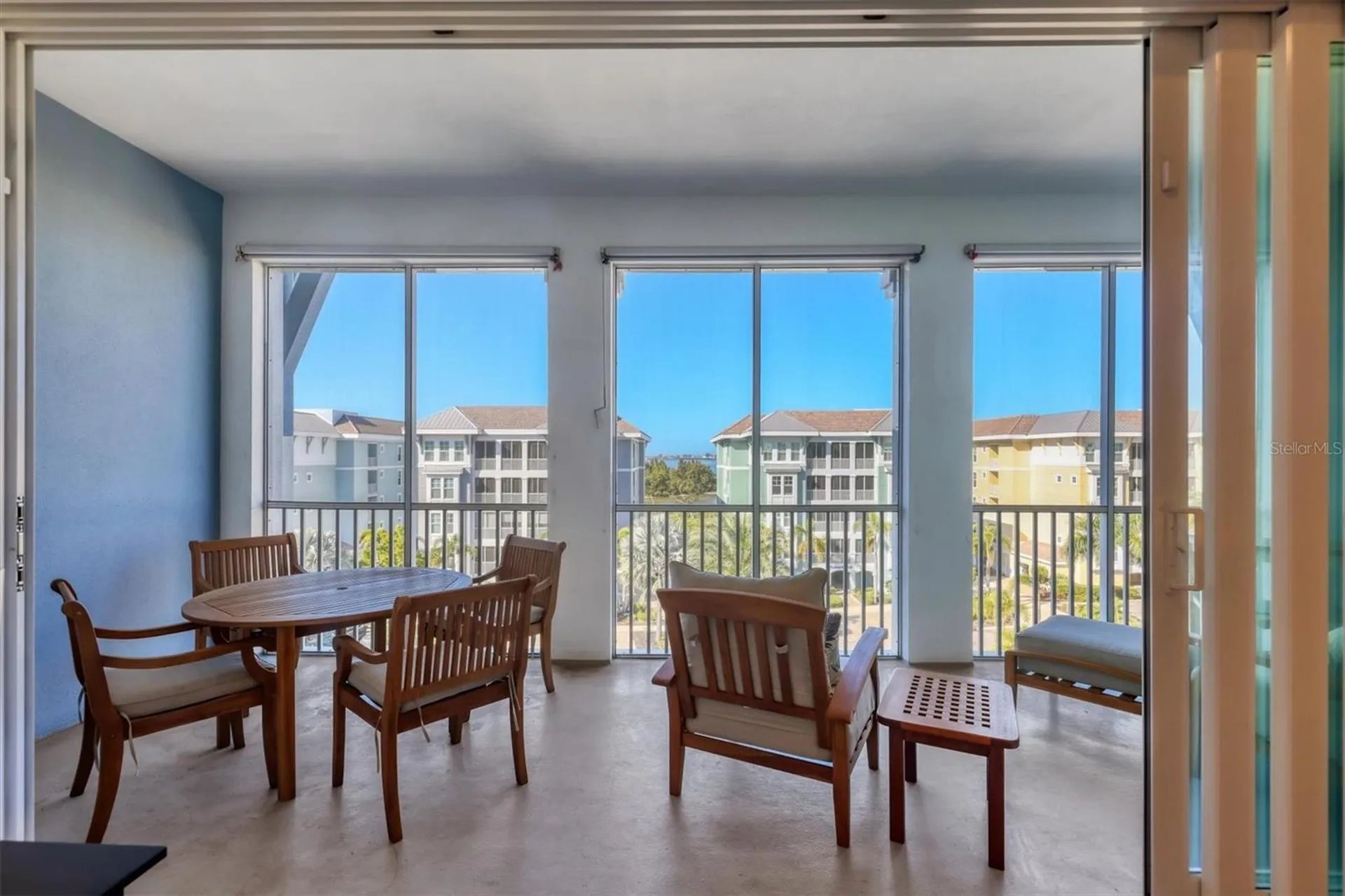 391 Aruba Circle Bradenton FL 34209