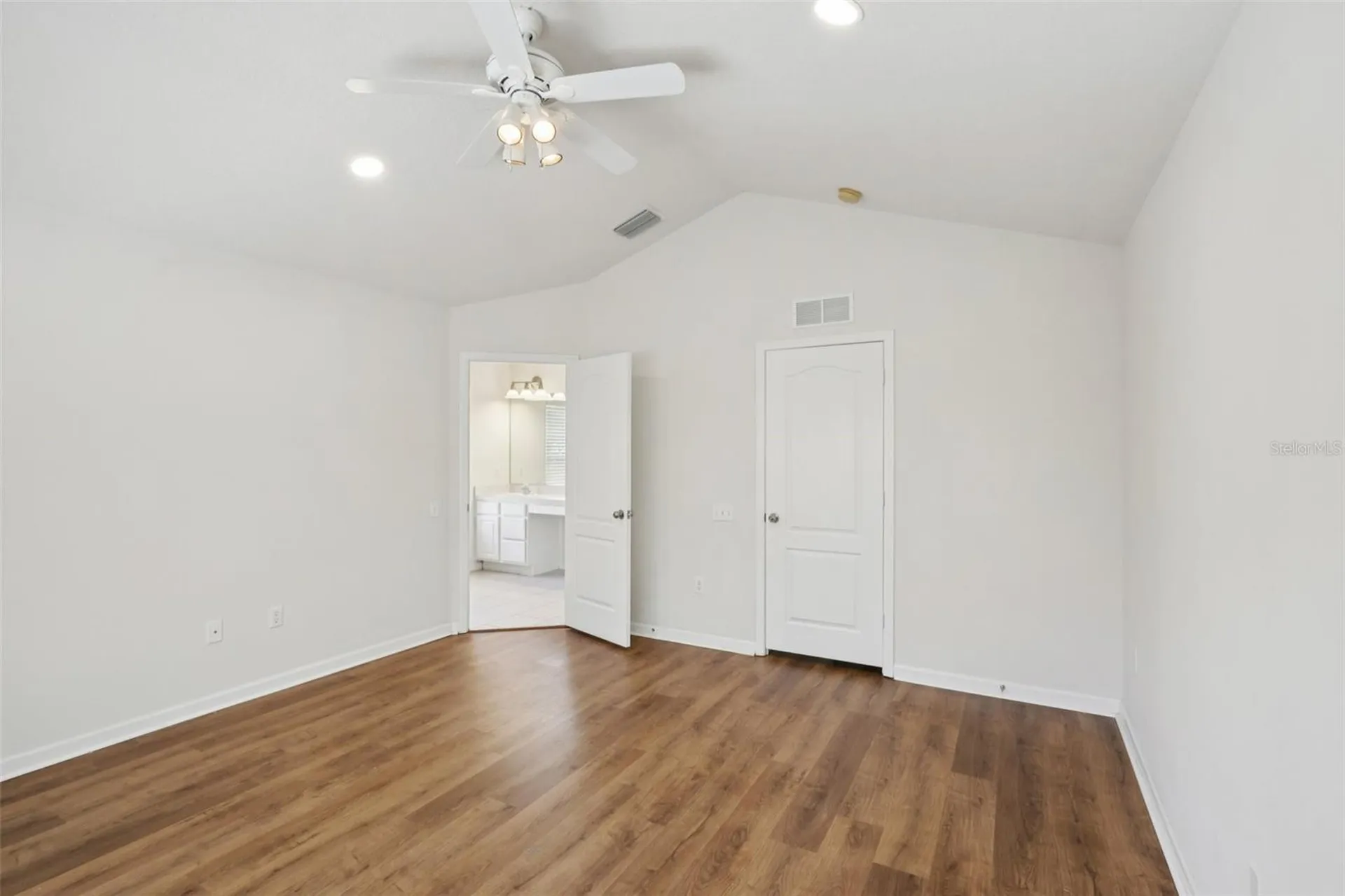 5001 Barnstead Drive Riverview FL 33578