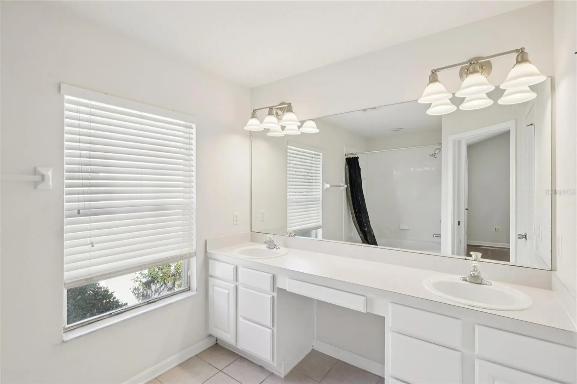 5001 Barnstead Drive Riverview FL 33578